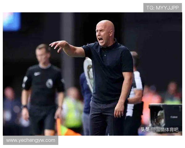 英超西汉姆主教练是谁？球队目标与表现分析