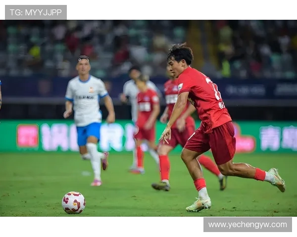 法甲球队青训成果展示及未来年轻球员在一线队的潜力分析